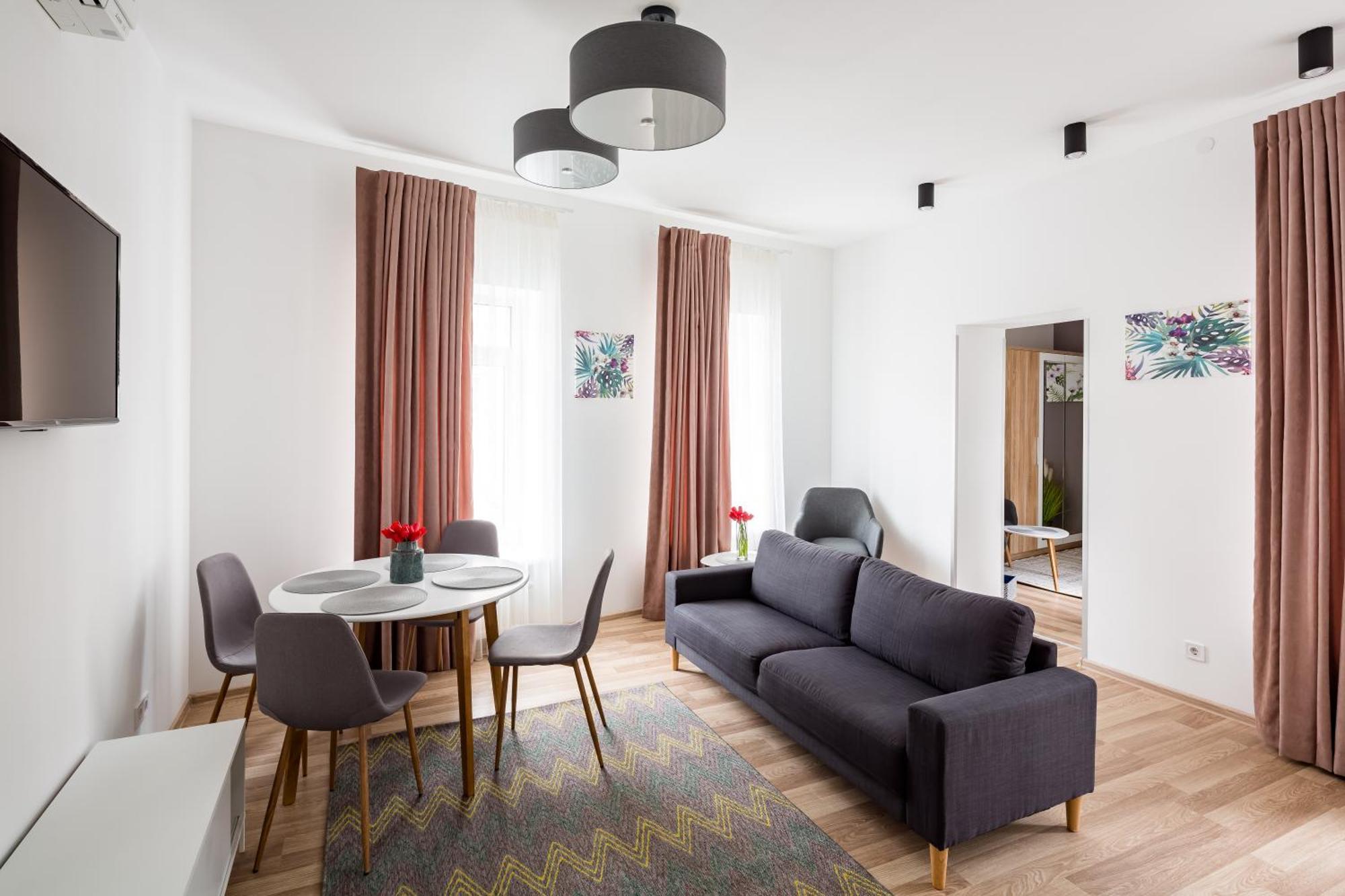Apart Hotel Code 10 Lviv Kültér fotó